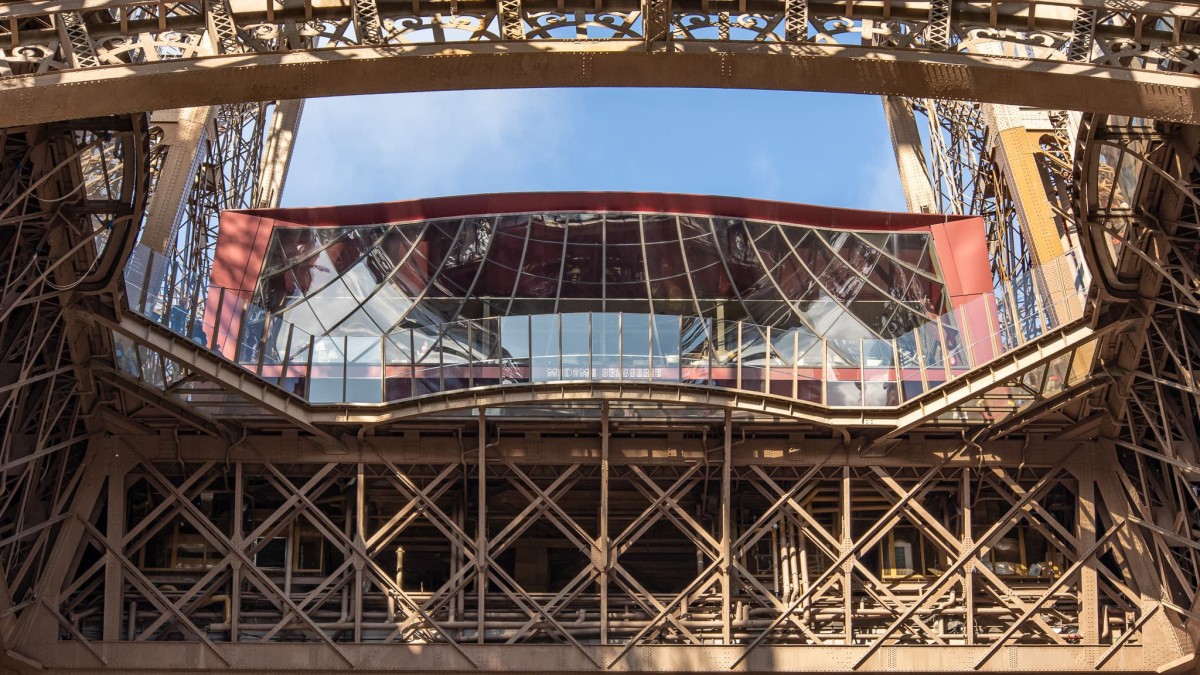 The Eiffel Tower restaurant in 1900