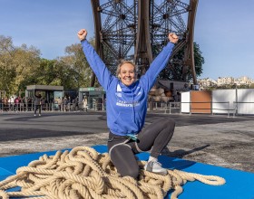 Photo d'Anouk Garnier après son ascension à la tour Eiffel