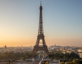 Photo of the Eiffel Tower displaying the Olympic rings