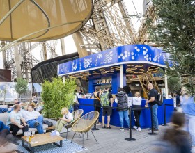 Terrasse d'été au 1er étage 