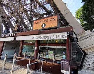 Punto Informazioni presso il Pilastro Ovest