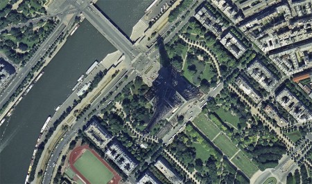 The Eiffel Tower seen from the sky in 1985