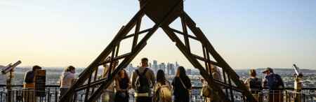 Visitatori al 2° piano della Torre Eiffel