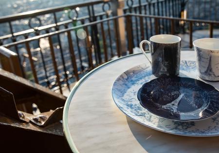Foto de la colección Bernardaud en la Torre Eiffel