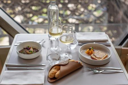 Comida servida en Madame Brasserie