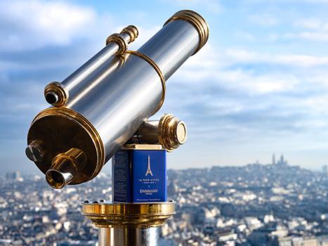 Foto de la caja de té Torre Eiffel de Dammann Frères