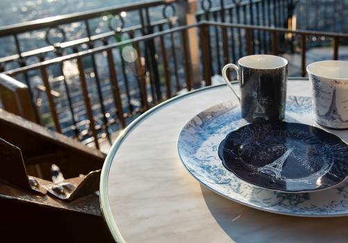 Photo of the Bernardaud collection at the Eiffel Tower