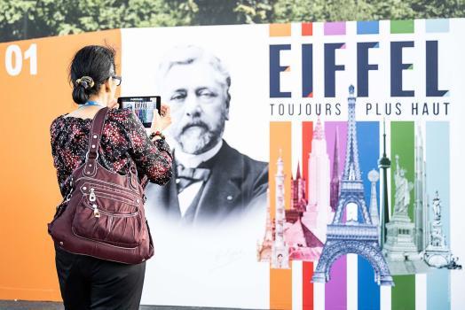 Exposición en la explanada