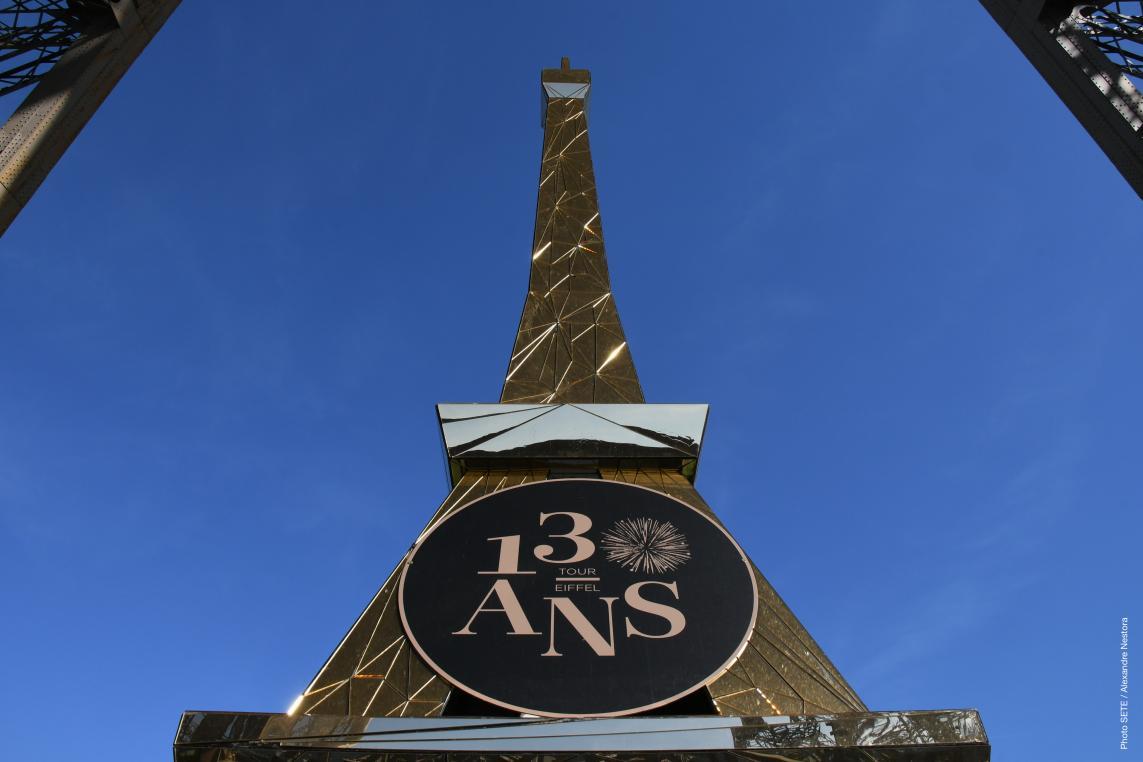Photo sculpture sur la terrasse tour Eiffel