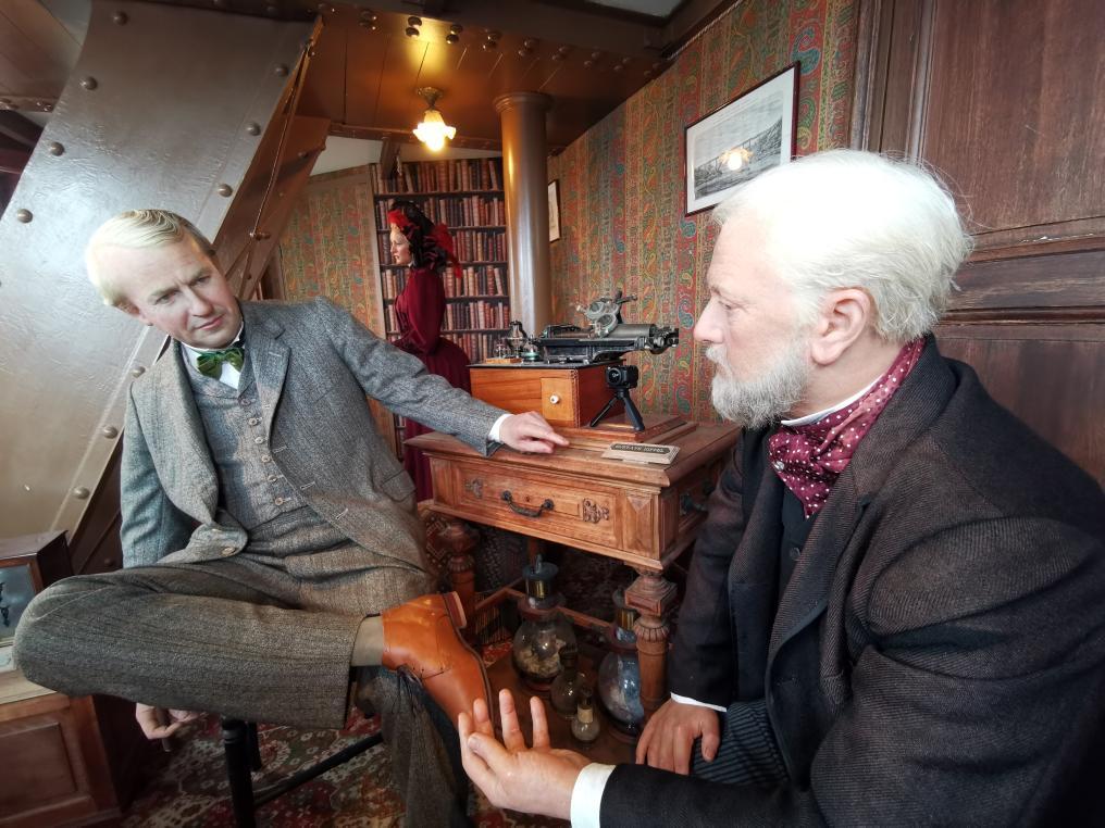Gustave Eiffel and Thomas Edison