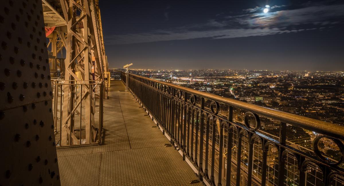 Vue du 2ème étage la nuit