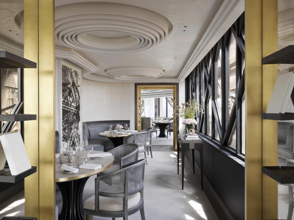 Le Jules Verne