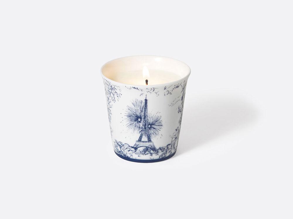 Foto de la colección Bernardaud en la Torre Eiffel