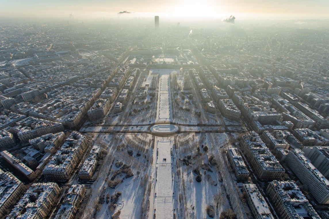 Champs de Mars sous la neige