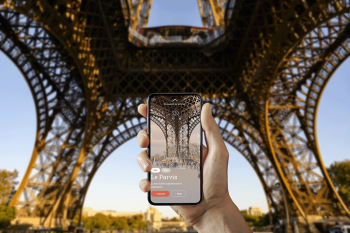 Immagine della guida mobile per la visita alla Torre Eiffel